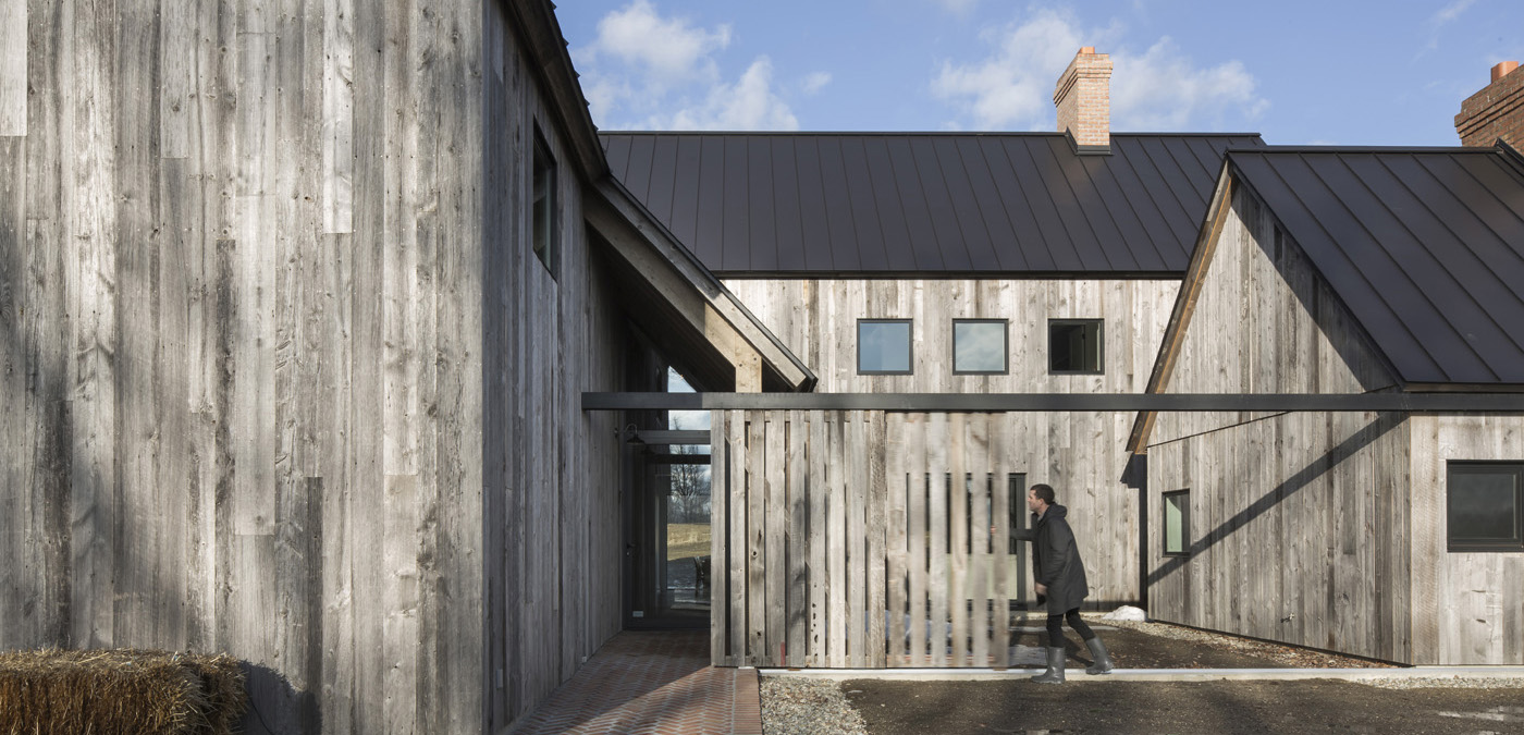 Farm in recovered wood