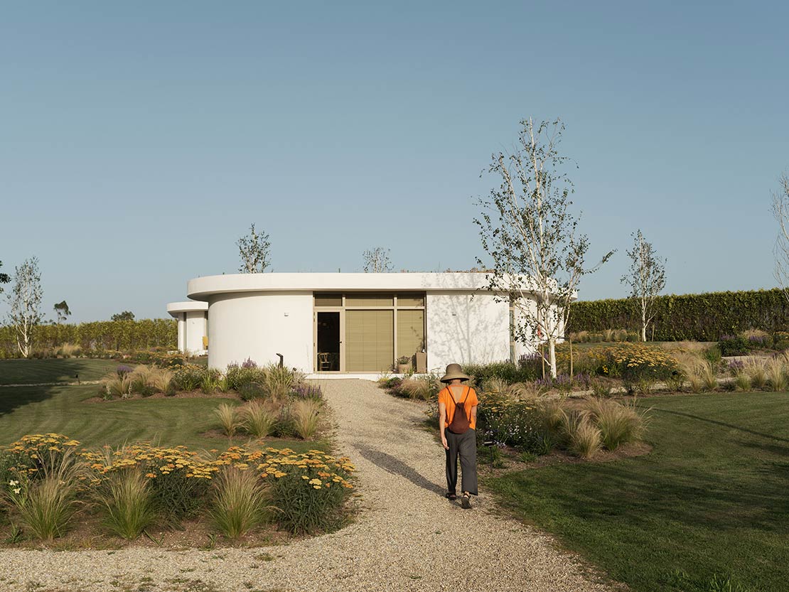 Retiro da Costiña: un viaje circular entre naturaleza y arquitectura