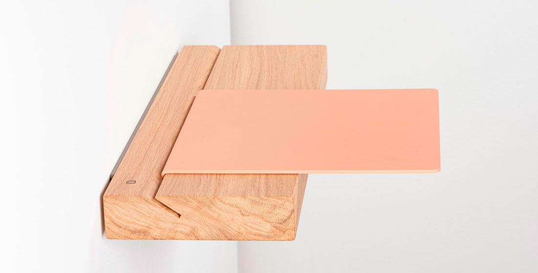 Joseph: wooden shelf that molds to the space