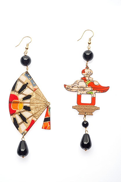 Anemone Fuji Koi, la colección de joyas de seda y laca colorida inspirada en Japón.