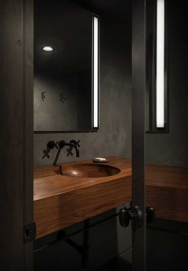 Transformation of a commercial space in Seattle. Photography studio with a sleeping area