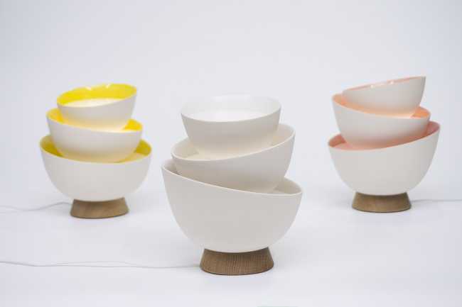 Lamp inspired by the spontaneous shapes of everyday life. From a pile of dishes to a design idea
