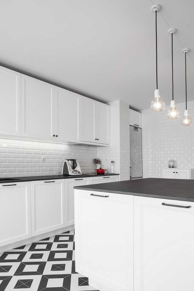 Revised internal structure of a flat. Increased visual communication between rooms