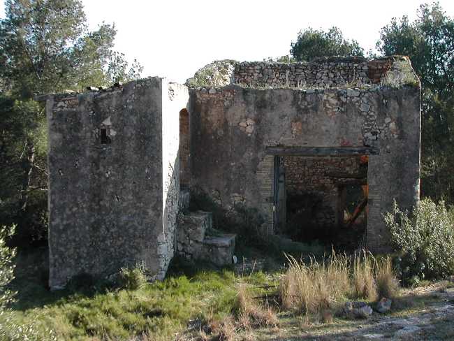 The renovation of Can Tomeau for a conscious and sustainable tourism among cultural assets of local interest