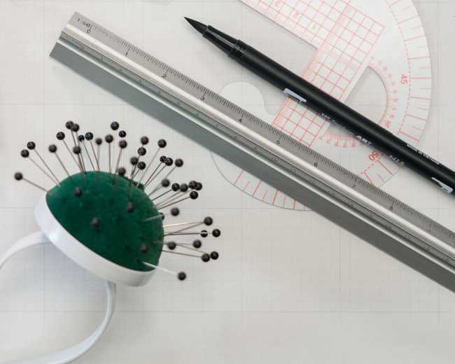 Alfie. Functionality and playfulness to modulate light in a sartorial way