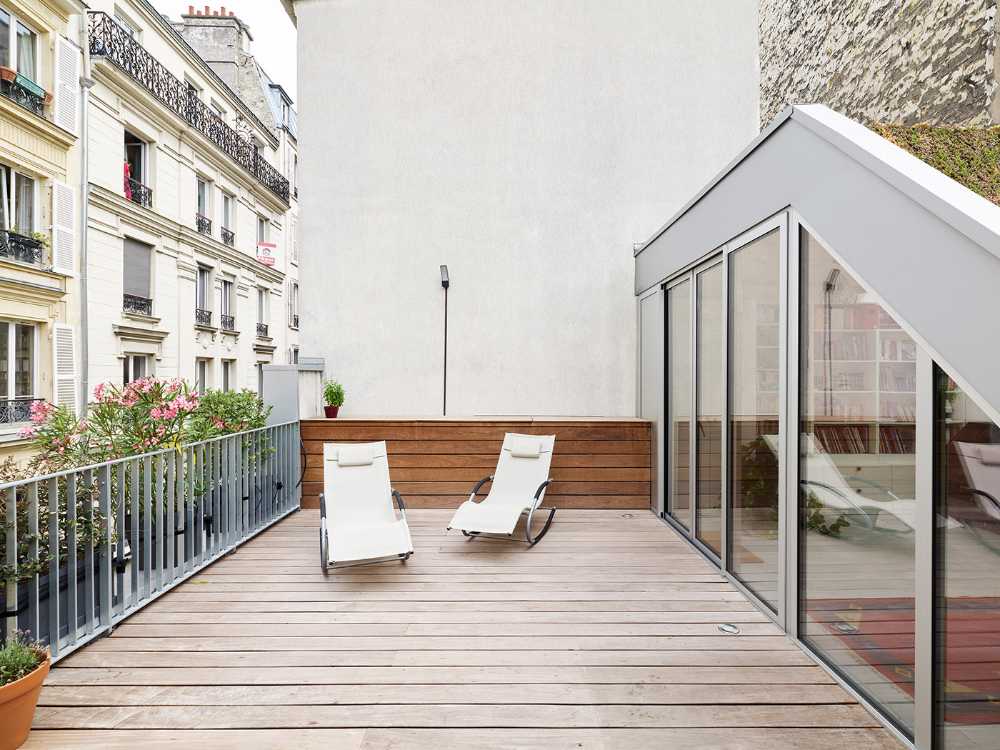La terrazza sul tetto, un ambiente esclusivo per vivere le stagioni nel cuore della Francia