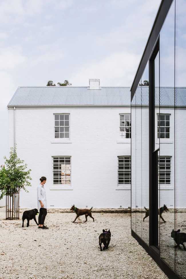 Symmons Plains Homestead: austere Georgian heritage grappling with a renovation shaped by modern trends