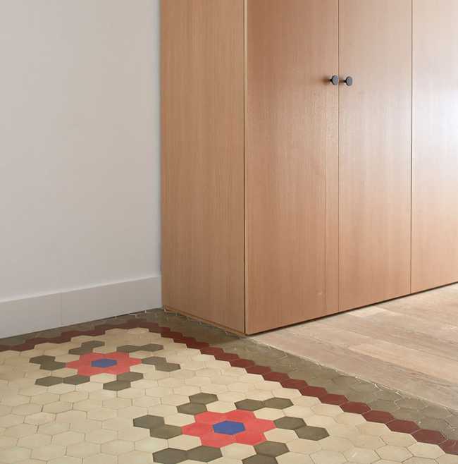 House Cas 8 recovery of the original mosaics of the penthouse in Valencia