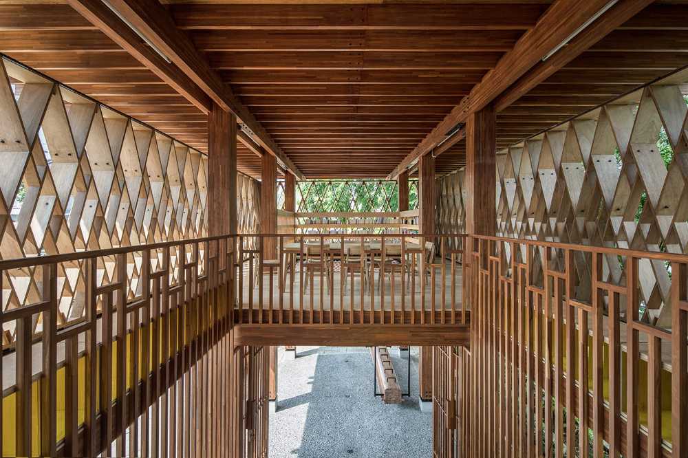 Increasing interest in reading? Microlibrary, multifunctional and sustainable community spaces
