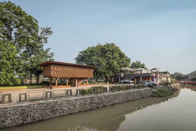 Increasing interest in reading? Microlibrary, multifunctional and sustainable community spaces