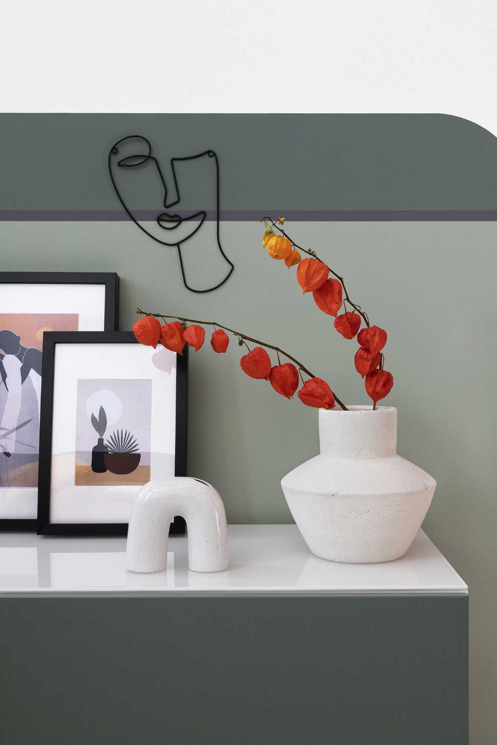 The material and the colour of a mini-apartment in Milan