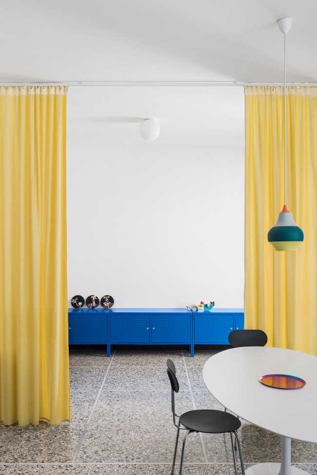Retroscena Apartment, ironic and pop design in the capital of Rome