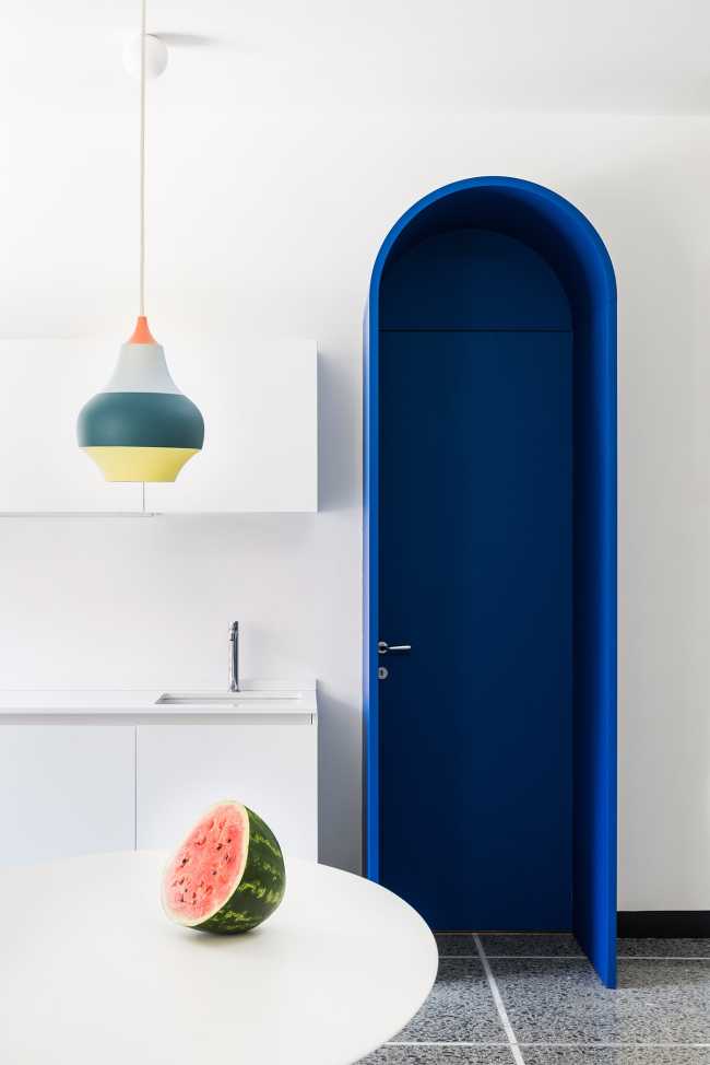 Retroscena Apartment, ironic and pop design in the capital of Rome