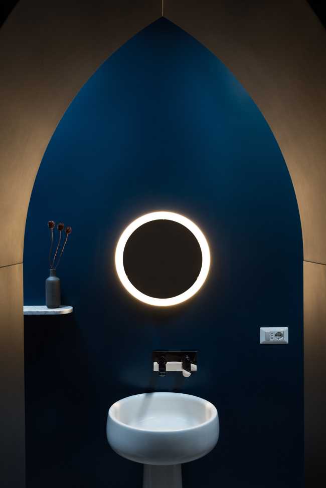 Retroscena Apartment, ironic and pop design in the capital of Rome