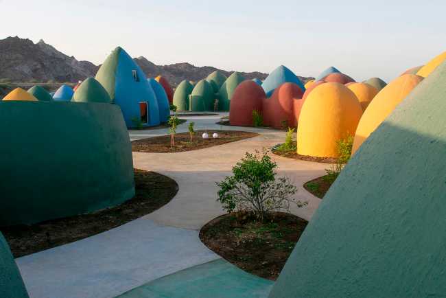 The Presence in Hormuz, the island that swells with rainbow-coloured domes