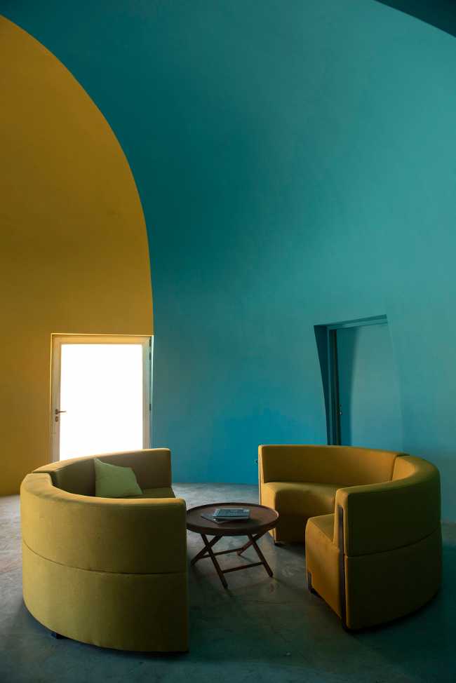 The Presence in Hormuz, the island that swells with rainbow-coloured domes