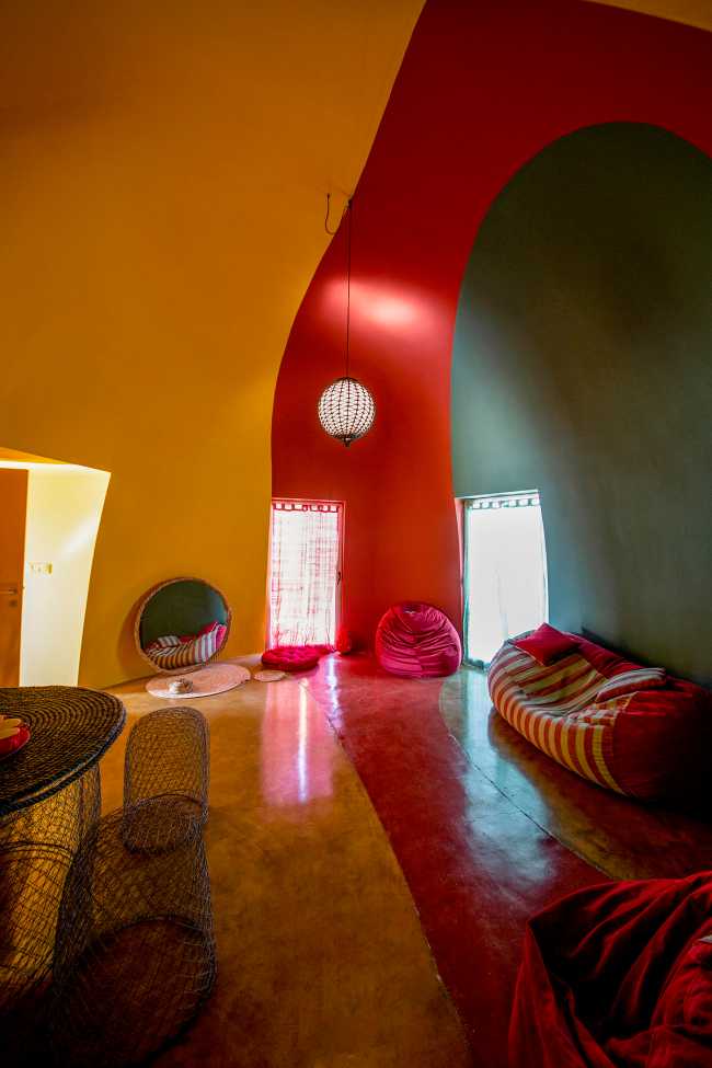 The Presence in Hormuz, the island that swells with rainbow-coloured domes