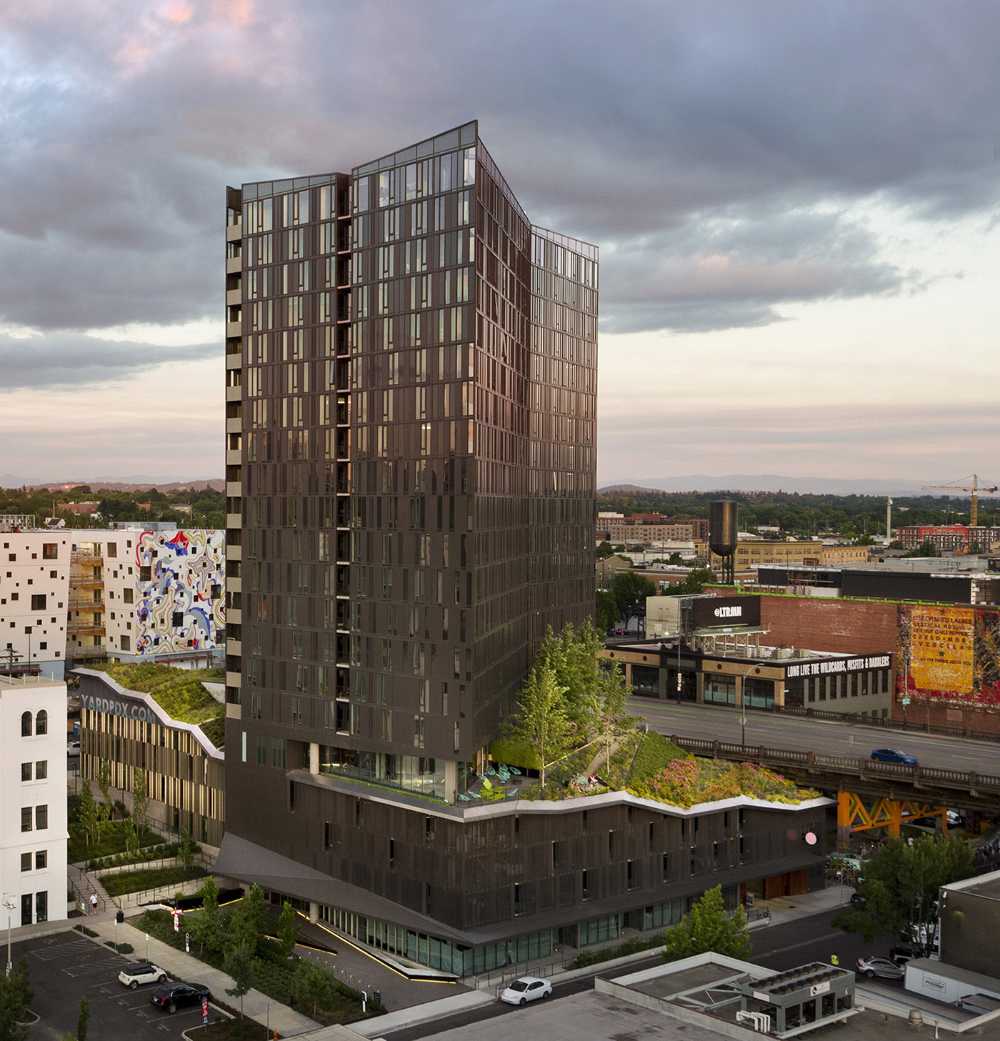 YARD, a social hub that connects to the landscape