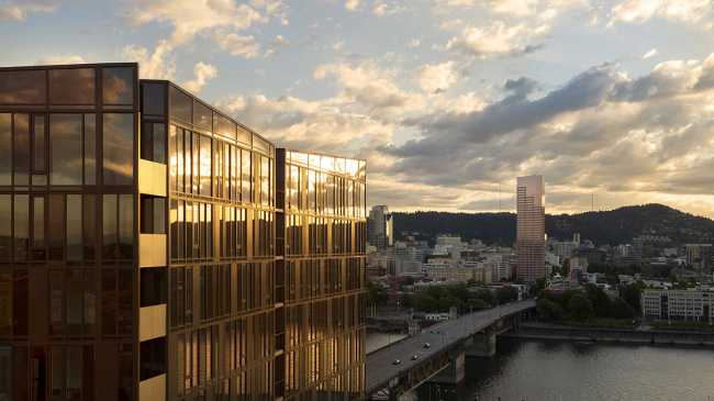 YARD, a social hub that connects to the landscape