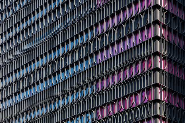 Linear patterns for the Heungkuk Tower Busan facade that is colored in black and fuchsia