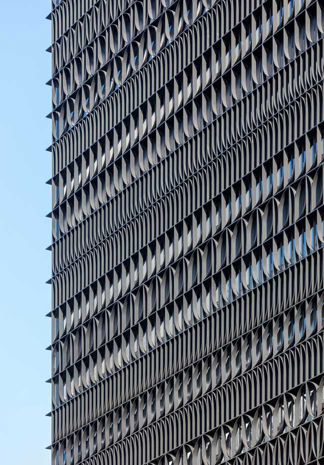 Linear patterns for the Heungkuk Tower Busan facade that is colored in black and fuchsia