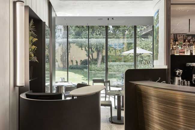 Andrea Aprea Restaurant opens in the heart of Milan: the relationship between haute cuisine and design is a dialogue between vision, textures and senses