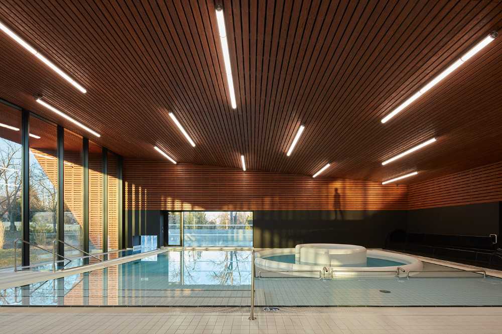 Louny municipal swimming pool is like a sharp rock revealing its precious heart for the well-being of citizens