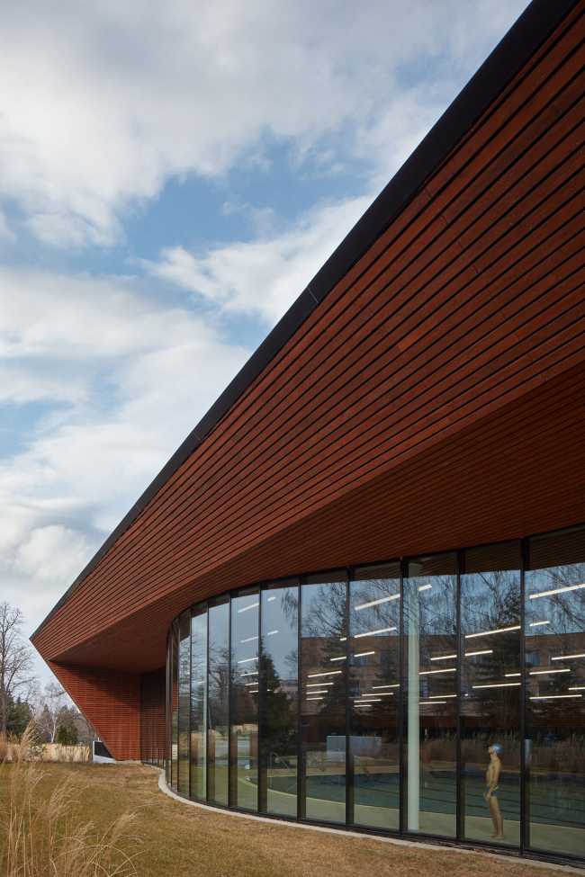 Louny municipal swimming pool is like a sharp rock revealing its precious heart for the well-being of citizens