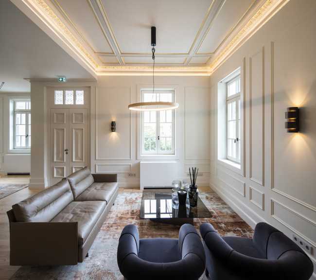 New headquarters of Castro Group. A contemporary architectural intervention that preserves authenticity and the