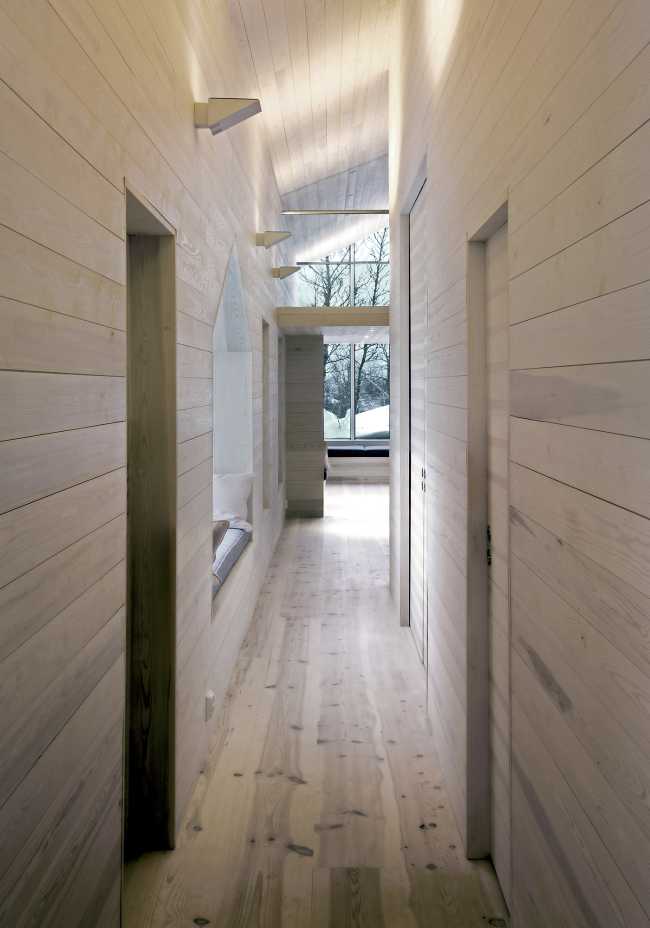 The beauty of the Split View Mountain Lodge between form and materiality