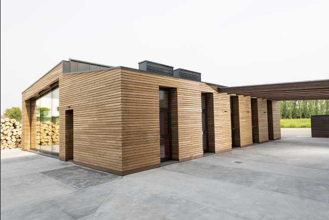 Vigolungo Showroom & Offices Channel: technological innovation and sustainable architecture