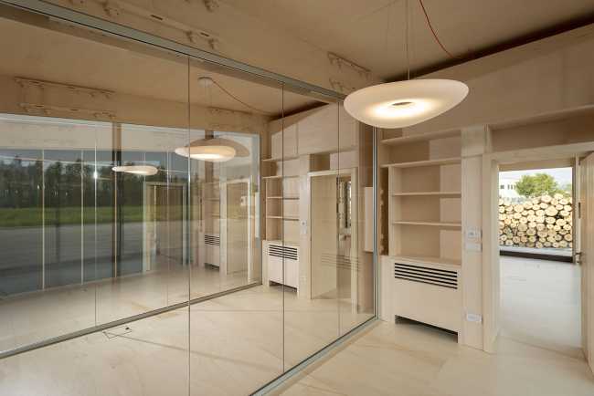 Vigolungo Showroom & Offices Channel: technological innovation and sustainable architecture