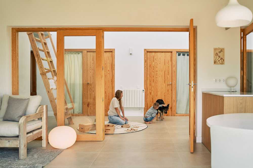 House in Massís del Garraf | Bioclimatic strategies for a Zero-energy villa