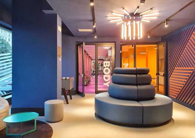 University Campus CX Turin Regina. Neither a simple hotel nor a dormitory, but a space interconnected with the city