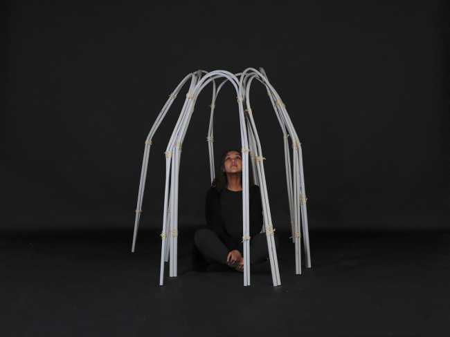 Emotional Space. A reflection on the relationships between space, body, and movement