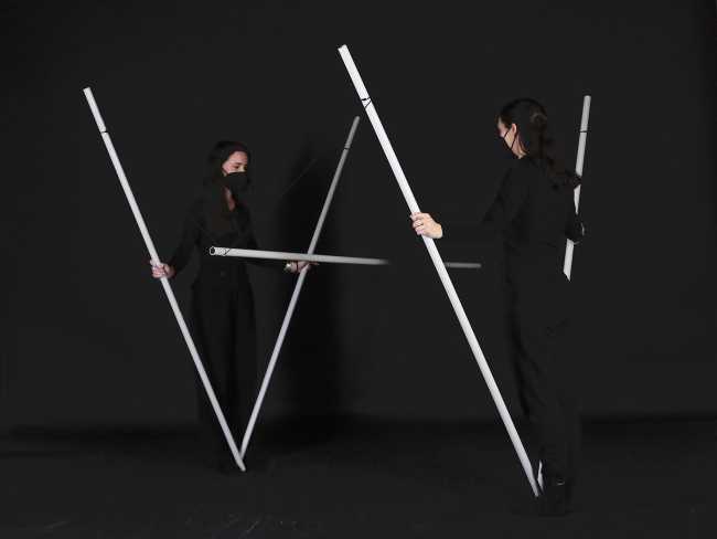 Emotional Space. A reflection on the relationships between space, body, and movement