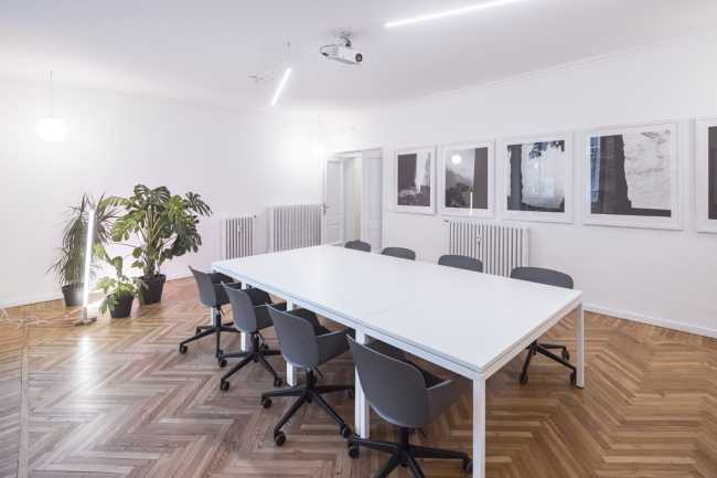 Artea Foundation's operating headquarters. A neutral space as a backdrop to art