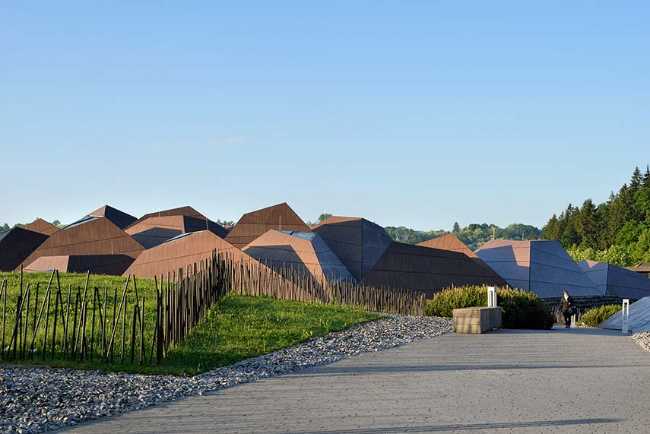 Termalija Family Wellness inspired by vernacular structures