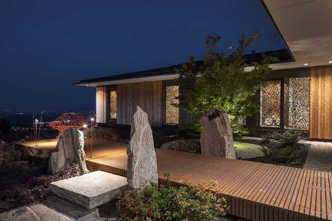 Villa IE, the ever-changing architecture by nature