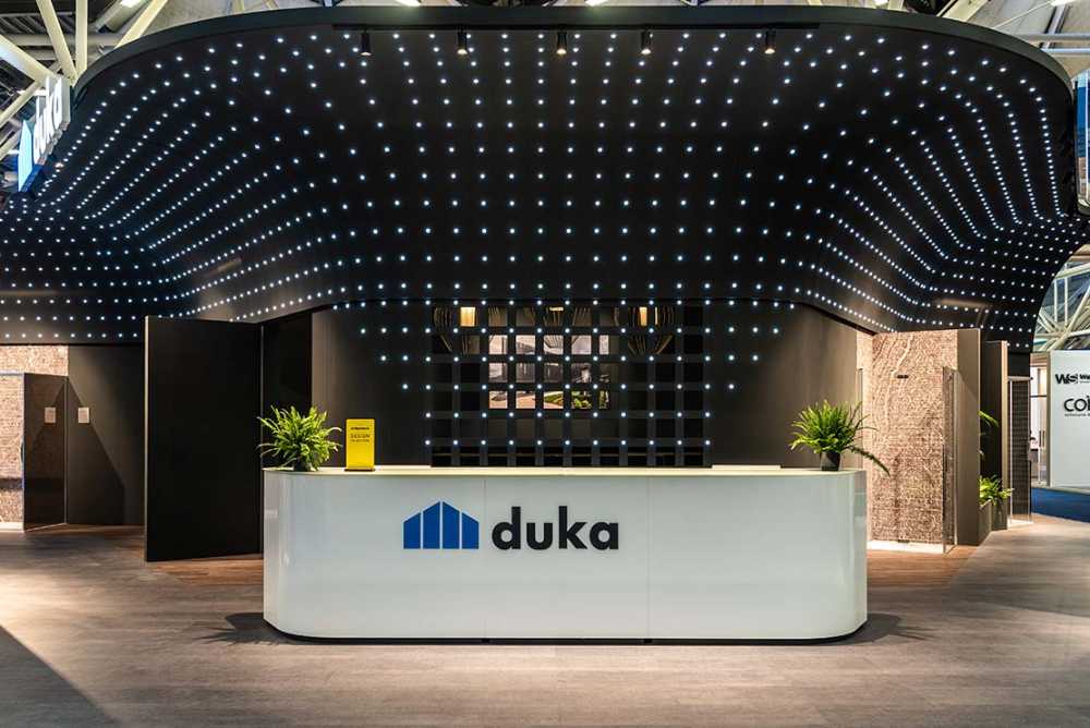 Stand Duka al Cersaie di Bologna. Concept sull’arte dell’acqua per un percorso sensoriale