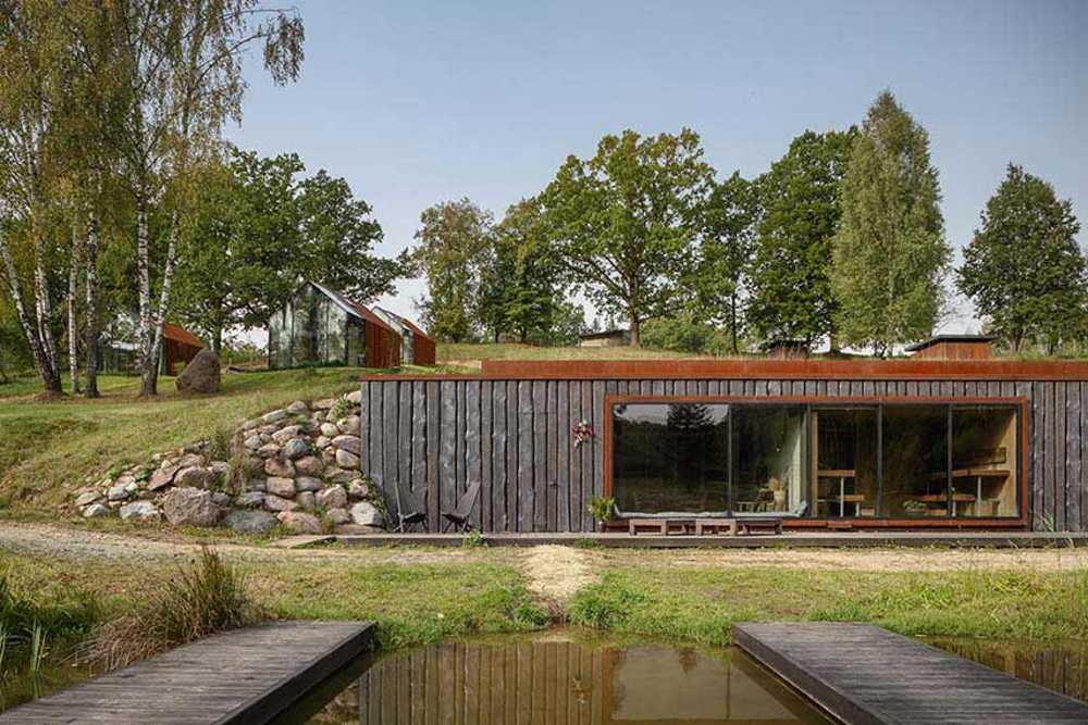 Cabins and saunas from latvian tradition at Ziedlejas Wellness Resort