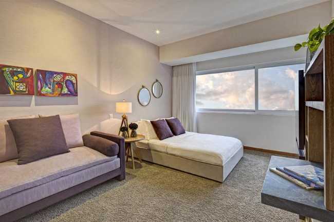 Designing spaces to evoke the dream of living there: showroom apartments Departamento Parque Reforma