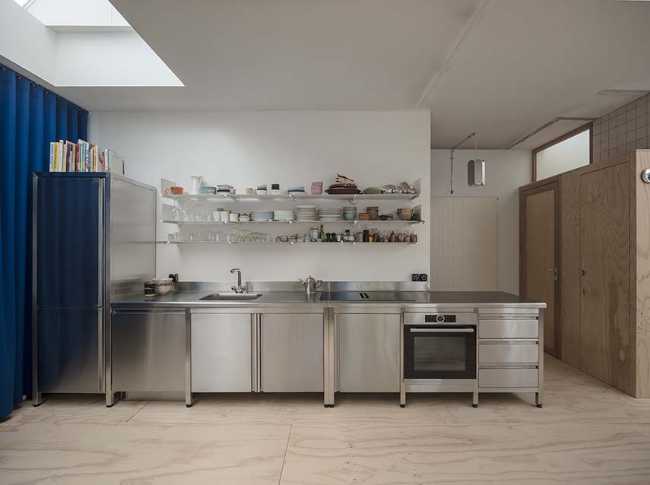 Maison Molaire and flexible design for the contemporary family