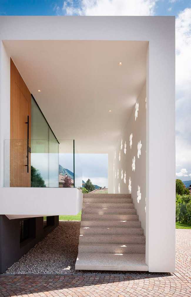 House T: pure volumes for a house in Merano