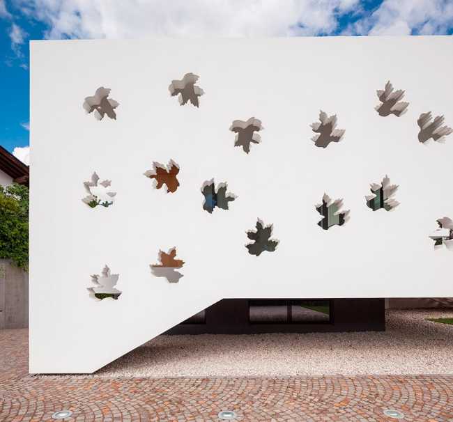 House T: pure volumes for a house in Merano