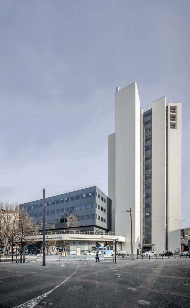 Riabilitazione dell'edificio delle Poste a Grenoble. Architettura perenne