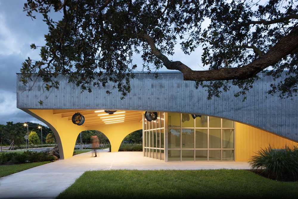 Youth Sports Field House: concrete and metal for a resilient design