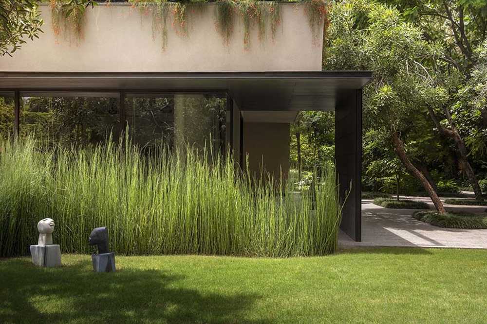 RMD House: luxury and craftsmanship in harmony with nature