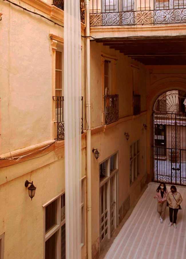 The Ocho Cascadas installation and the