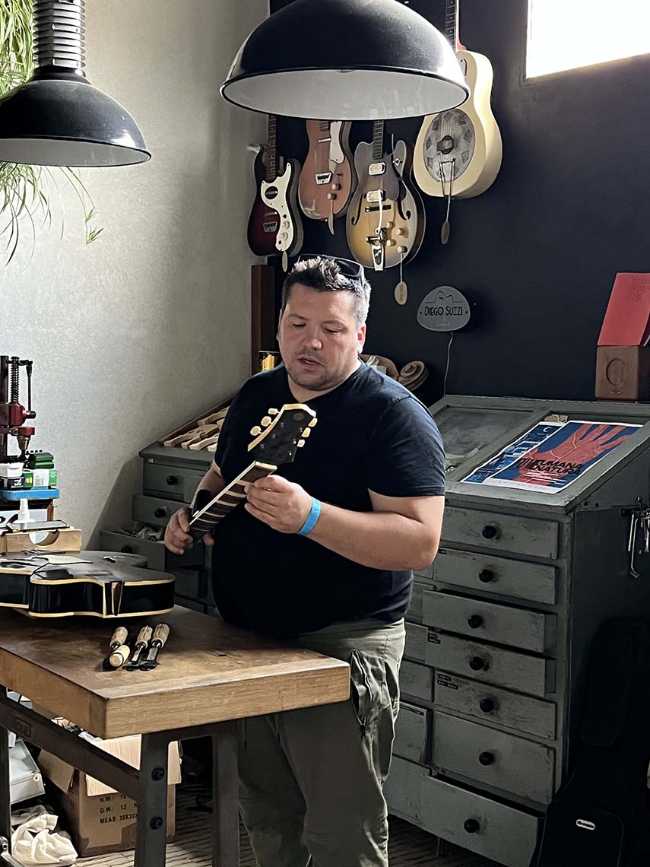 Diego Suzzi Violin Making: the manual art of bringing old musical instruments back to life